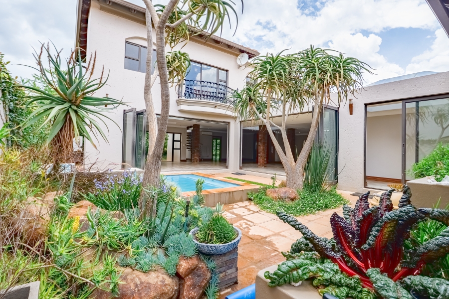 To Let 3 Bedroom Property for Rent in Silverwoods Country Estate Gauteng