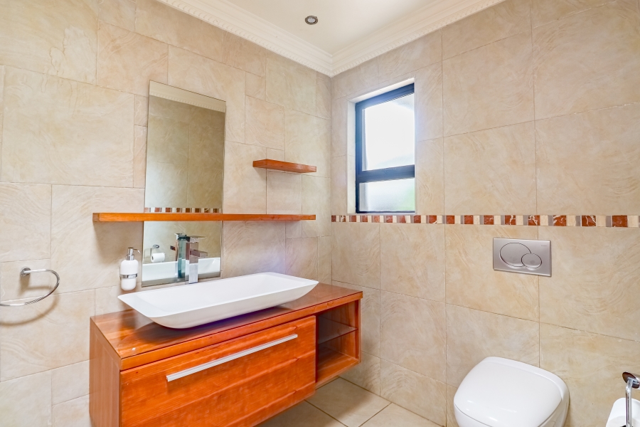 To Let 3 Bedroom Property for Rent in Silverwoods Country Estate Gauteng