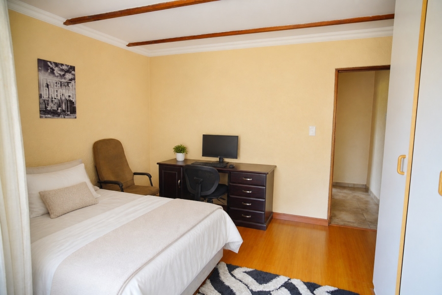 4 Bedroom Property for Sale in Bassonia Gauteng