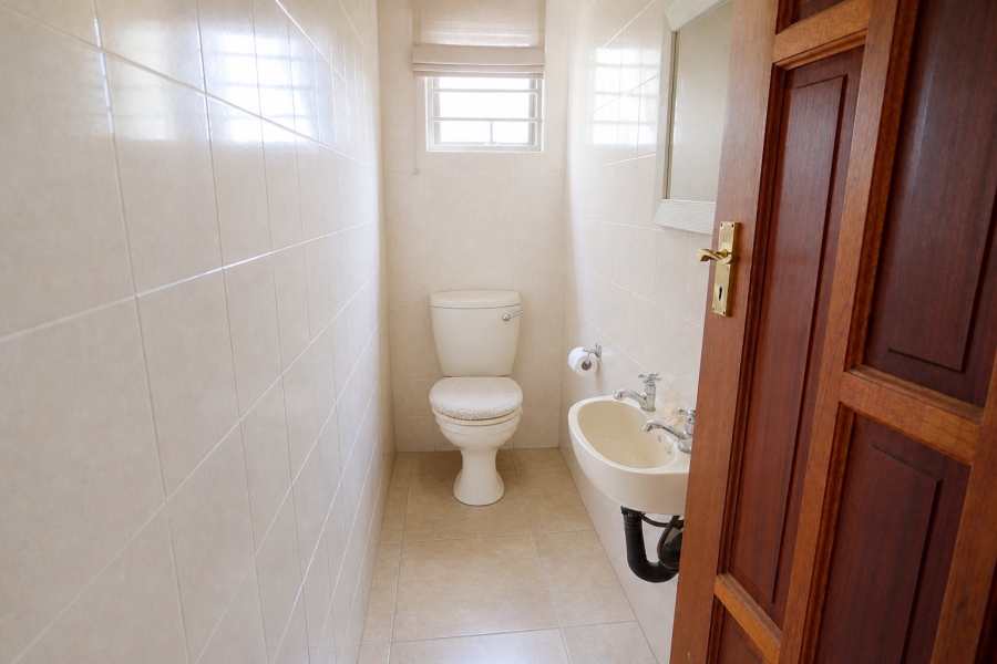 4 Bedroom Property for Sale in Bassonia Gauteng