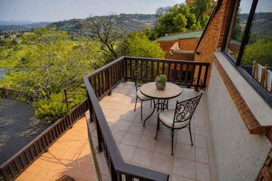 4 Bedroom Property for Sale in Bassonia Gauteng