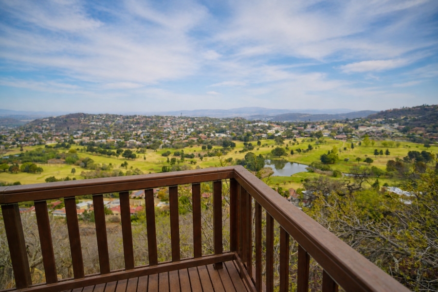 4 Bedroom Property for Sale in Bassonia Gauteng