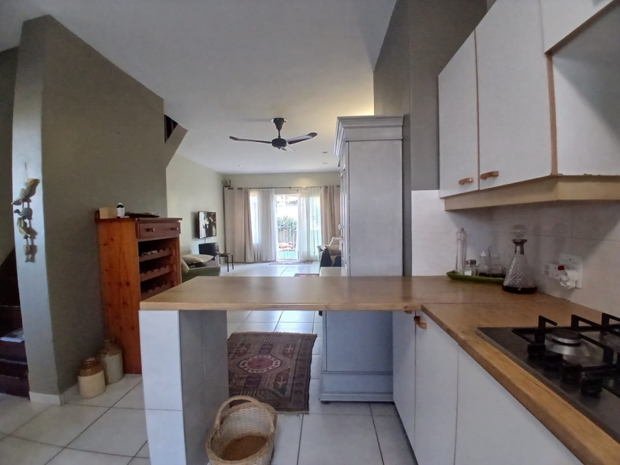 To Let 3 Bedroom Property for Rent in Lambton Gauteng