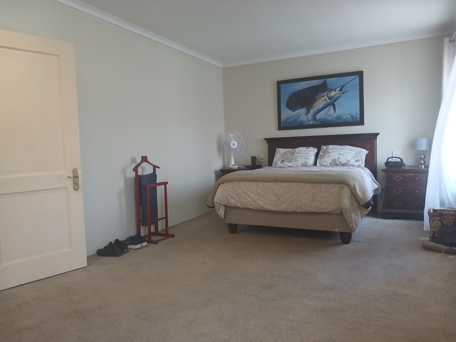 To Let 3 Bedroom Property for Rent in Lambton Gauteng