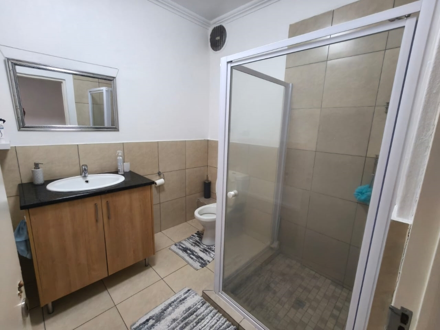 2 Bedroom Property for Sale in Northcliff Gauteng