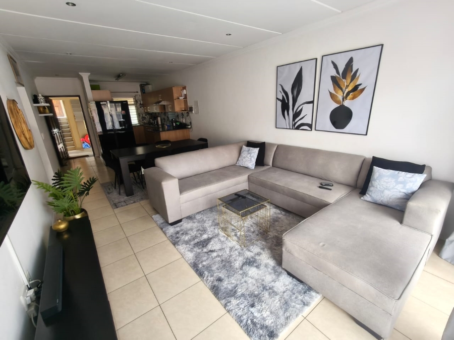 2 Bedroom Property for Sale in Northcliff Gauteng
