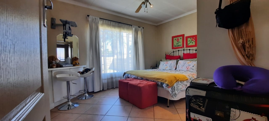 3 Bedroom Property for Sale in Queenswood Gauteng