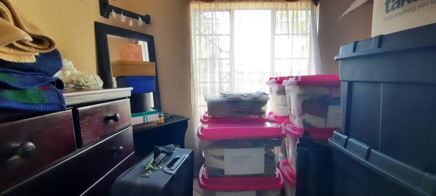 3 Bedroom Property for Sale in Queenswood Gauteng