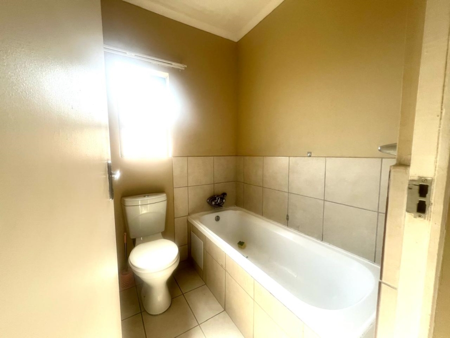 36 Bedroom Property for Sale in Dunnottar Gauteng
