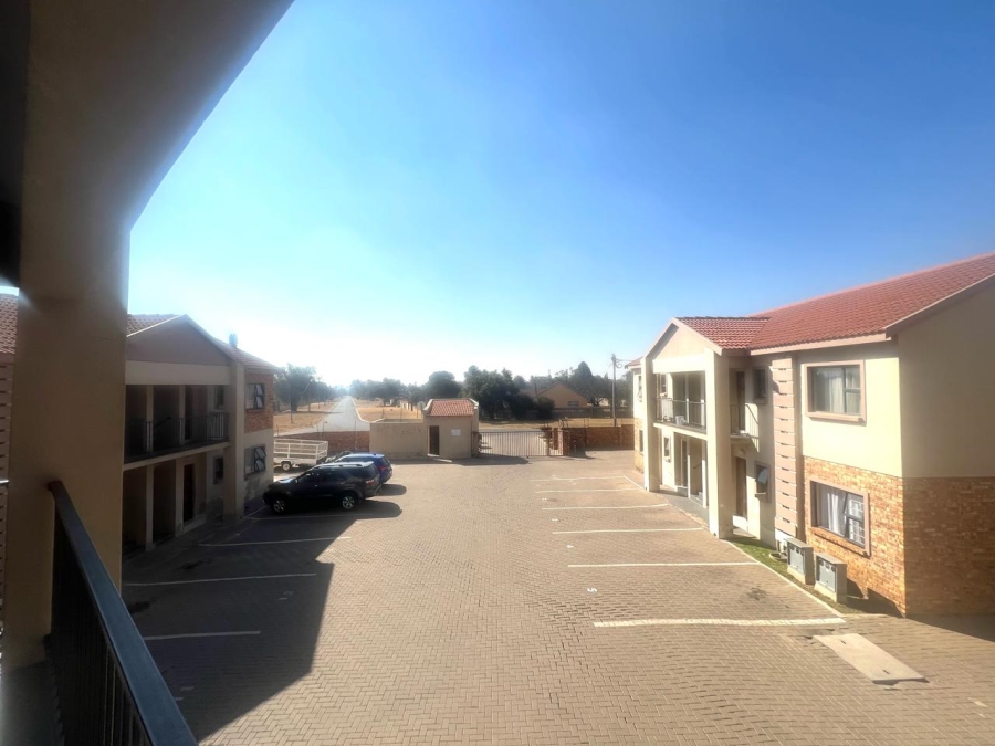 32 Bedroom Property for Sale in Dunnottar Gauteng