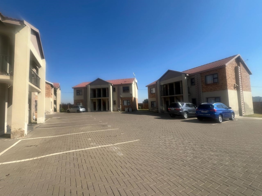 32 Bedroom Property for Sale in Dunnottar Gauteng