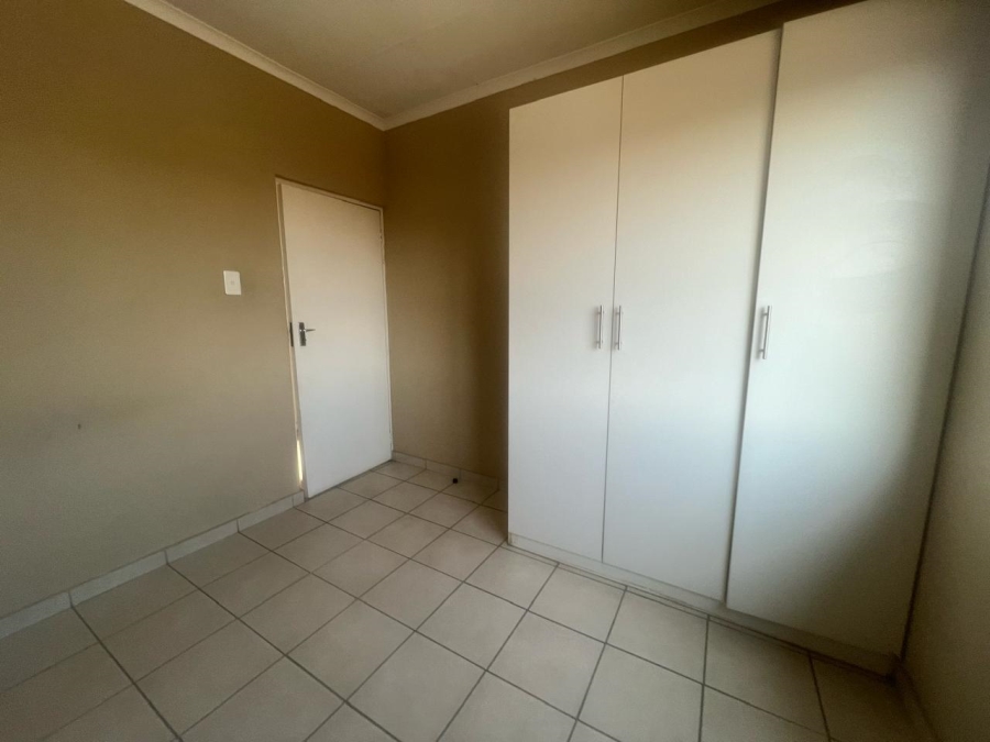 32 Bedroom Property for Sale in Dunnottar Gauteng
