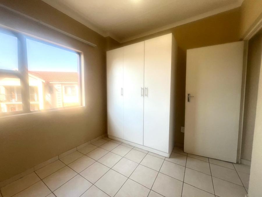 32 Bedroom Property for Sale in Dunnottar Gauteng