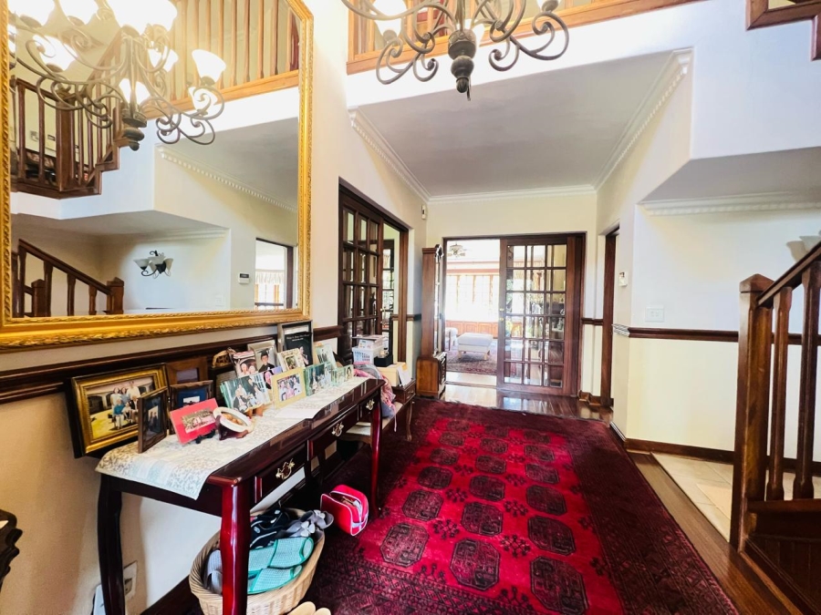 4 Bedroom Property for Sale in Lonehill Gauteng