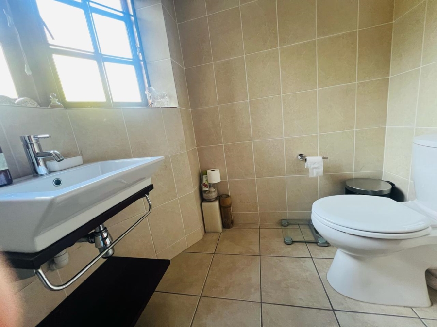 4 Bedroom Property for Sale in Lonehill Gauteng