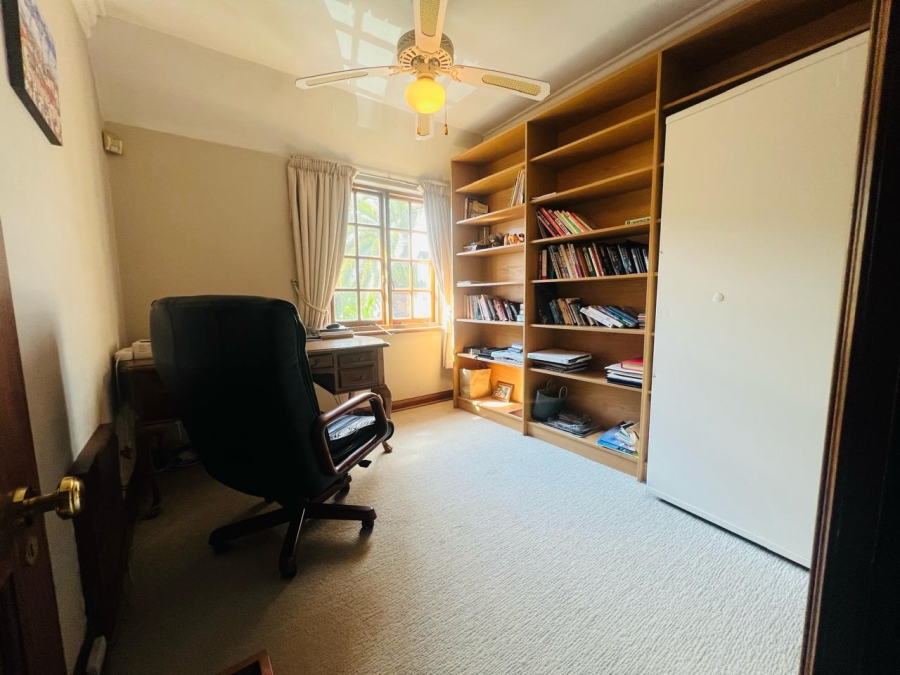 4 Bedroom Property for Sale in Lonehill Gauteng