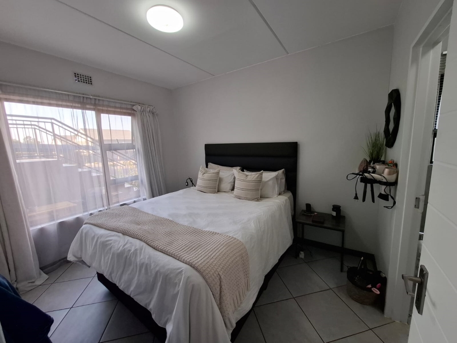 To Let 2 Bedroom Property for Rent in Norton Home Estate AH Gauteng