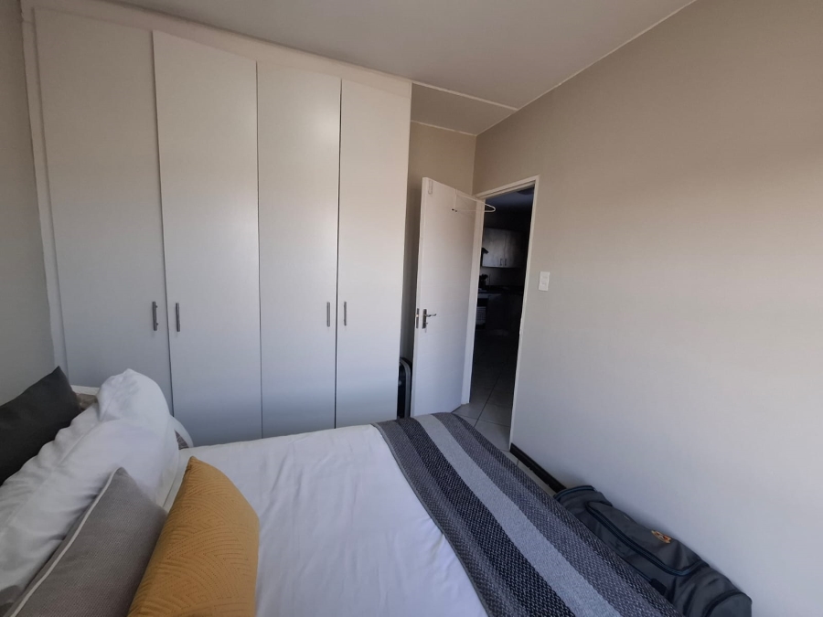 To Let 2 Bedroom Property for Rent in Norton Home Estate AH Gauteng
