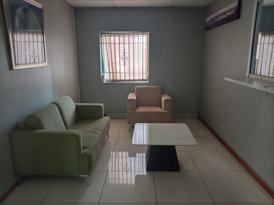 To Let Commercial Property for Rent in Kleinfontein Gauteng
