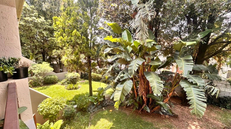 2 Bedroom Property for Sale in Sunninghill Gauteng