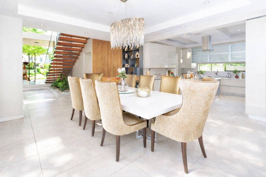 6 Bedroom Property for Sale in Waterfall Country Estate Gauteng