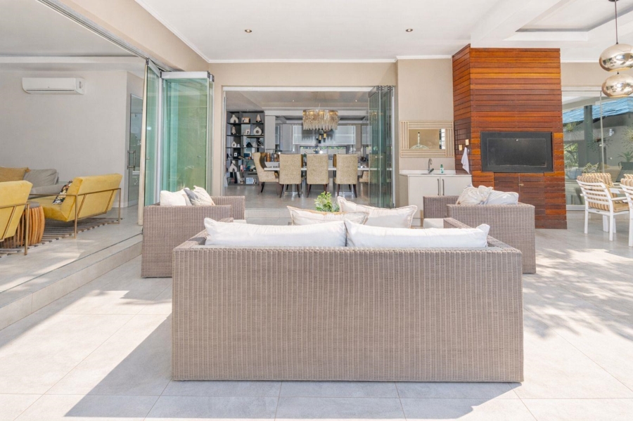 6 Bedroom Property for Sale in Waterfall Country Estate Gauteng