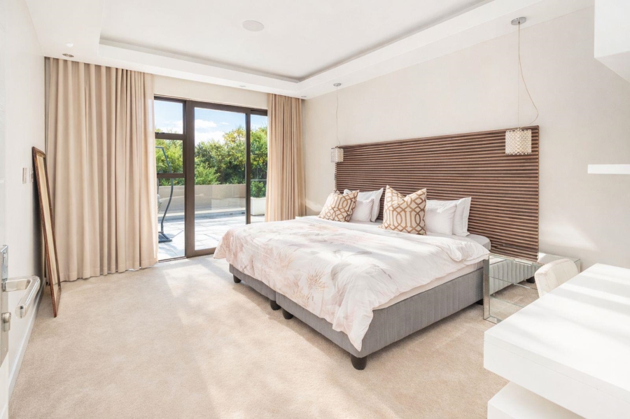 6 Bedroom Property for Sale in Waterfall Country Estate Gauteng