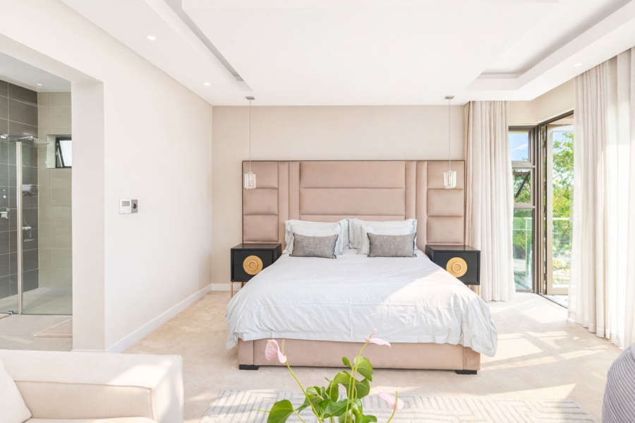 6 Bedroom Property for Sale in Waterfall Country Estate Gauteng