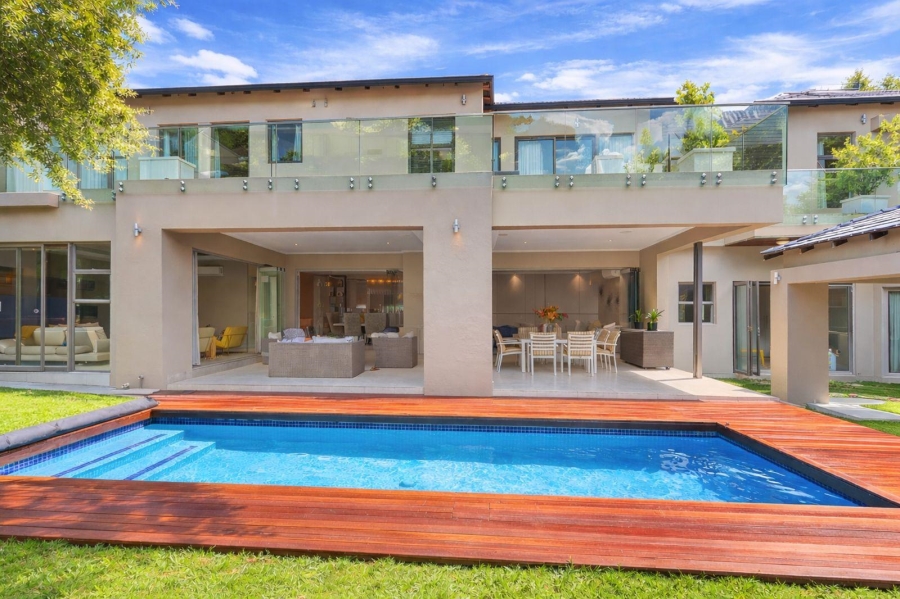 6 Bedroom Property for Sale in Waterfall Country Estate Gauteng