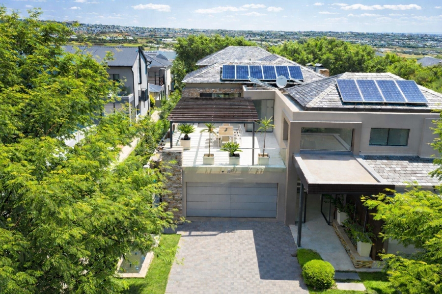6 Bedroom Property for Sale in Waterfall Country Estate Gauteng
