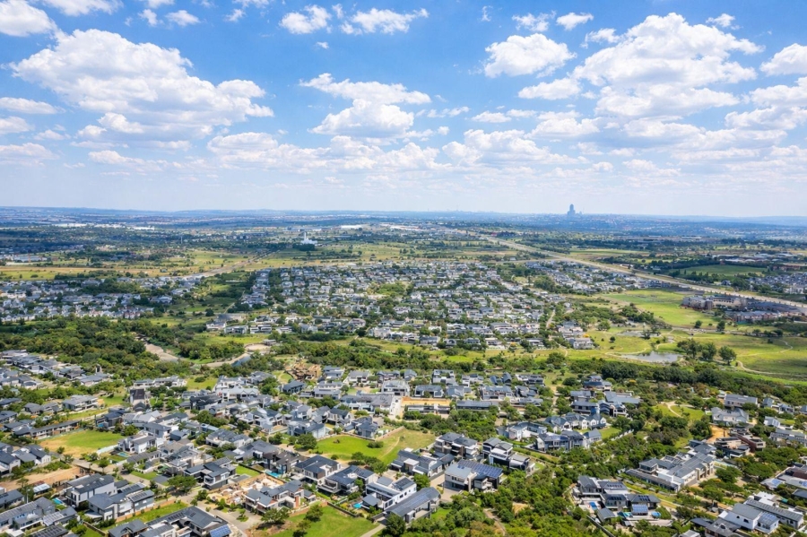 6 Bedroom Property for Sale in Waterfall Country Estate Gauteng
