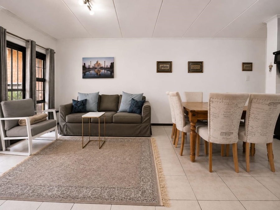 2 Bedroom Property for Sale in Douglasdale Gauteng