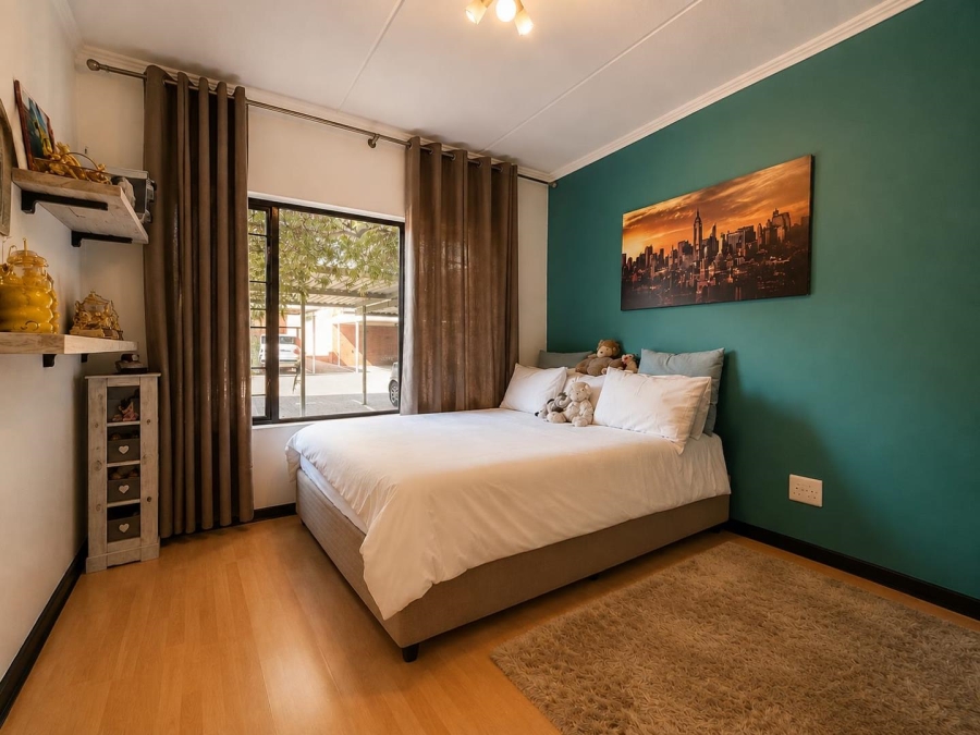 2 Bedroom Property for Sale in Douglasdale Gauteng