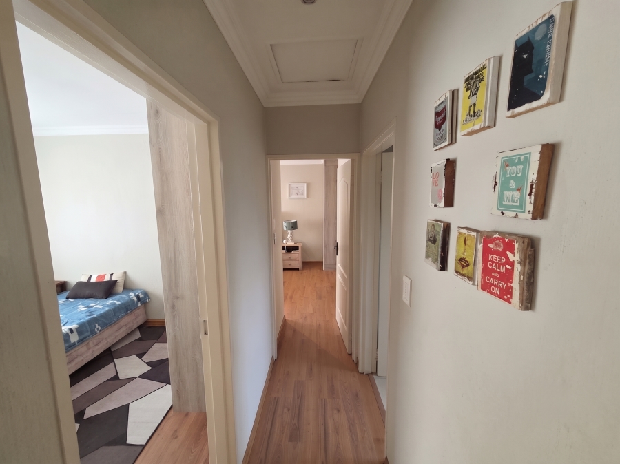2 Bedroom Property for Sale in Olivedale Gauteng