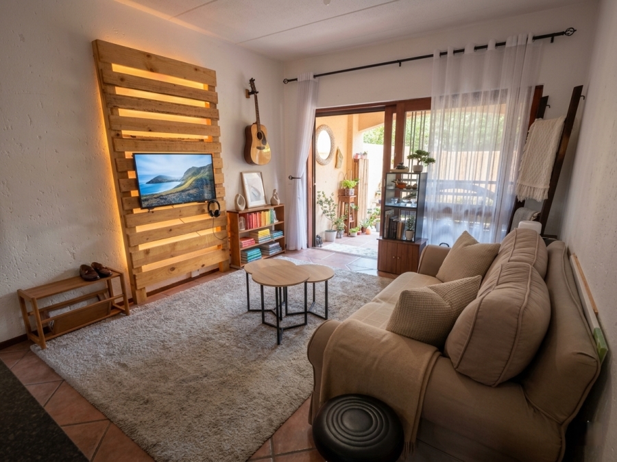 1 Bedroom Property for Sale in Paulshof Gauteng