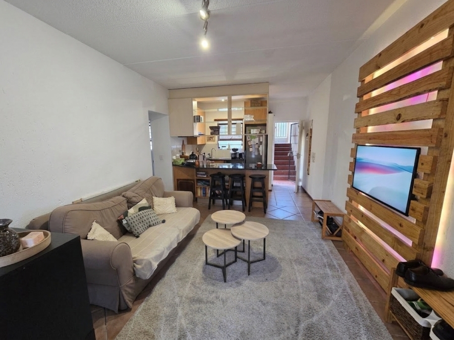 1 Bedroom Property for Sale in Paulshof Gauteng