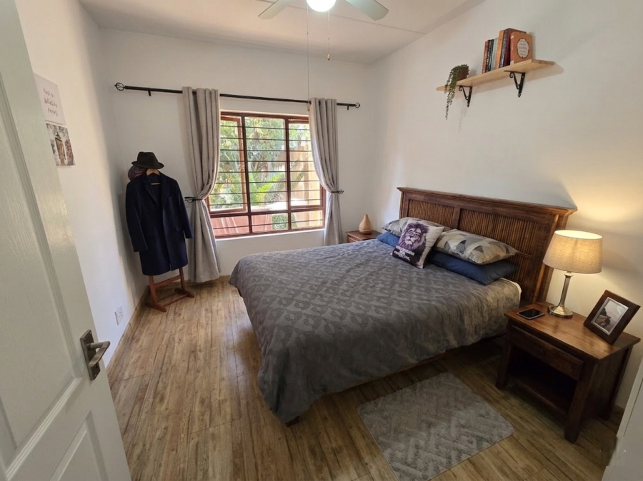 1 Bedroom Property for Sale in Paulshof Gauteng