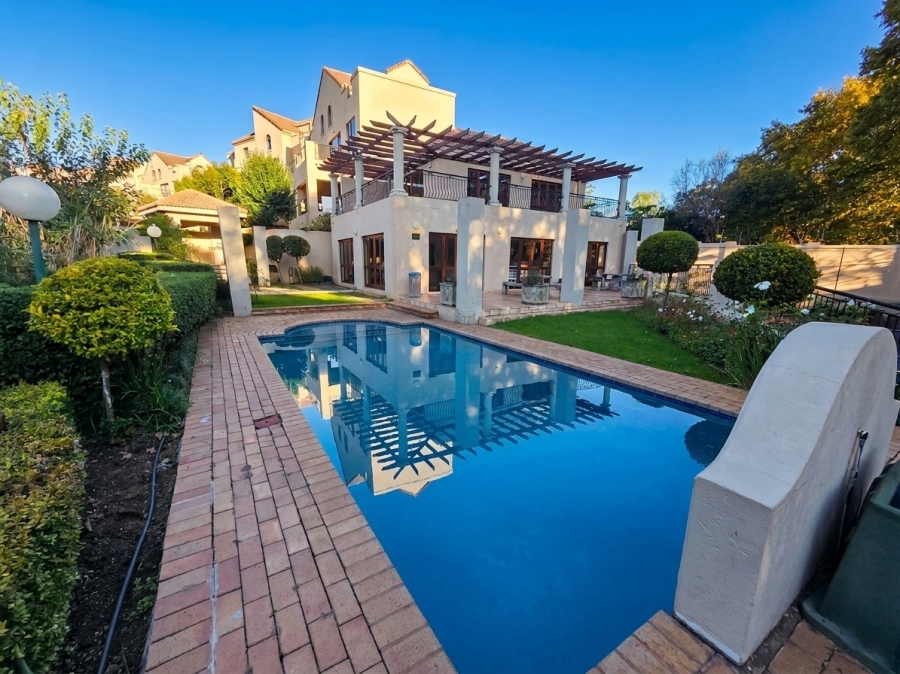 1 Bedroom Property for Sale in Paulshof Gauteng