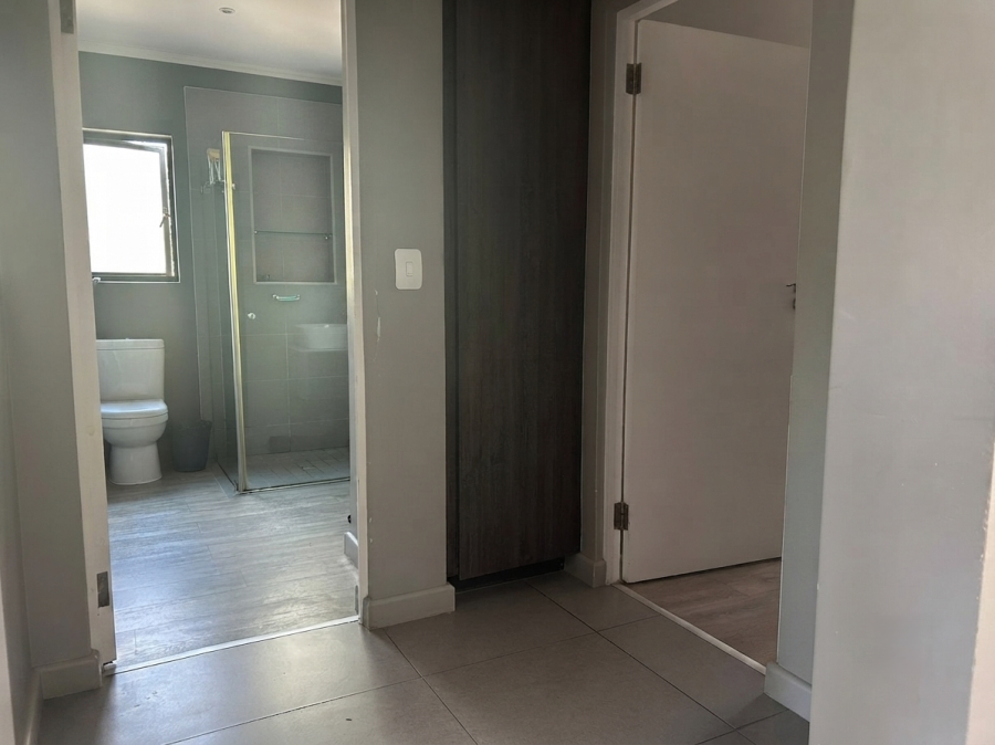 2 Bedroom Property for Sale in Bryanston Gauteng