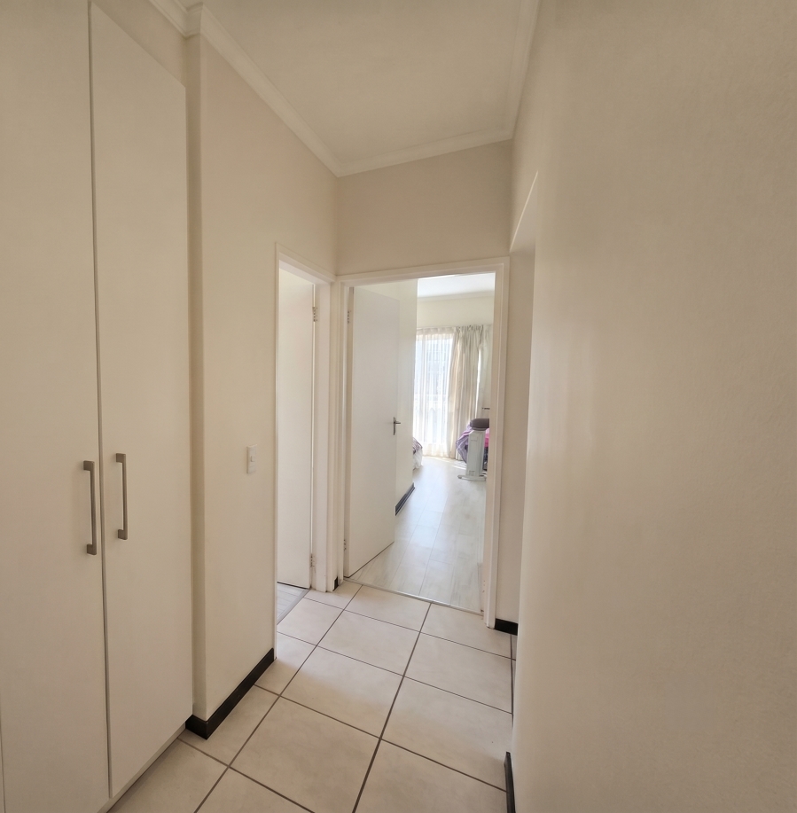 2 Bedroom Property for Sale in Bryanston Gauteng