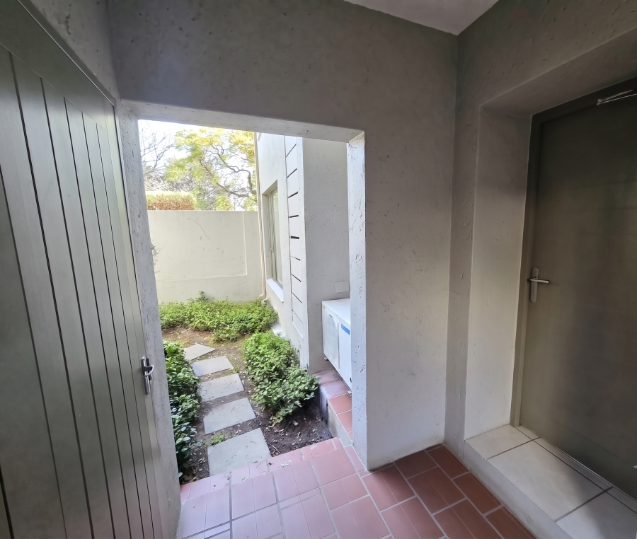 2 Bedroom Property for Sale in Bryanston Gauteng