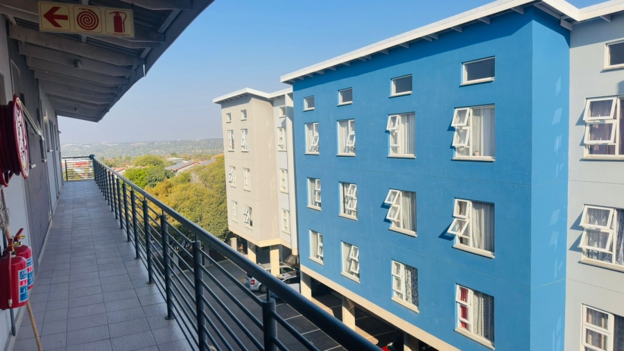 To Let 1 Bedroom Property for Rent in Northgate Gauteng