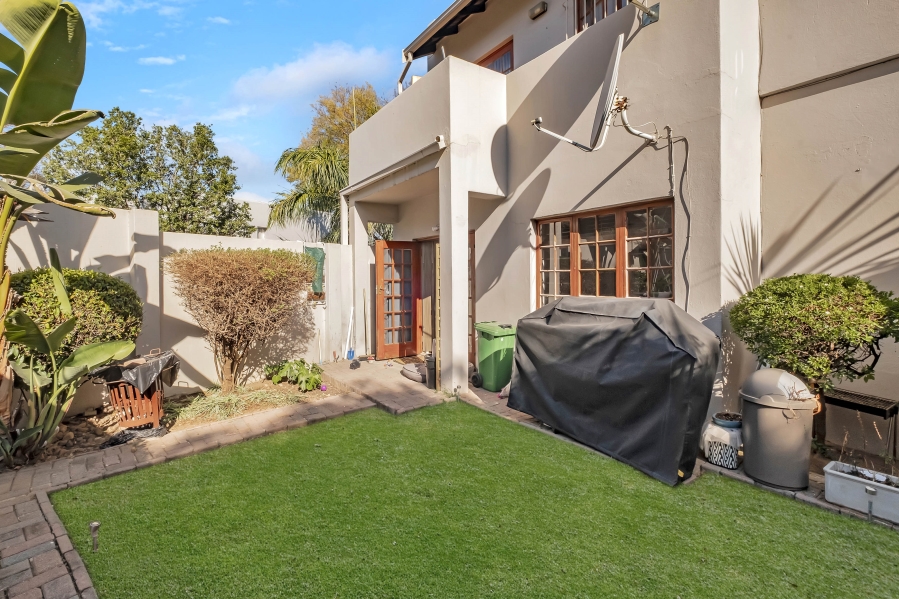 2 Bedroom Property for Sale in Sandown Gauteng
