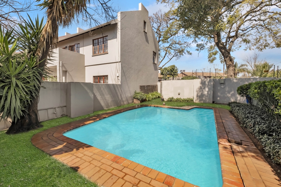 2 Bedroom Property for Sale in Sandown Gauteng