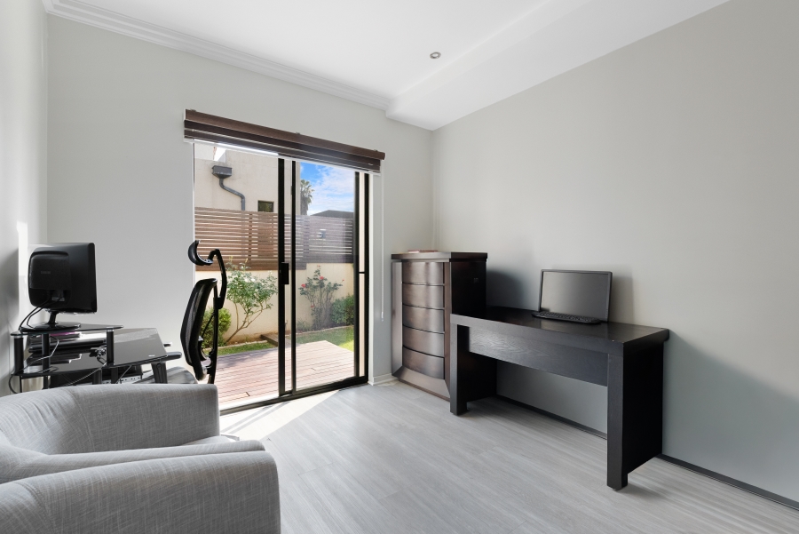 3 Bedroom Property for Sale in Bryanston Gauteng