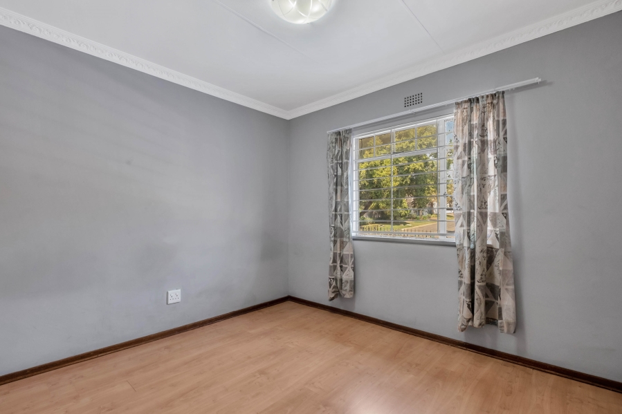 2 Bedroom Property for Sale in Windsor East Gauteng