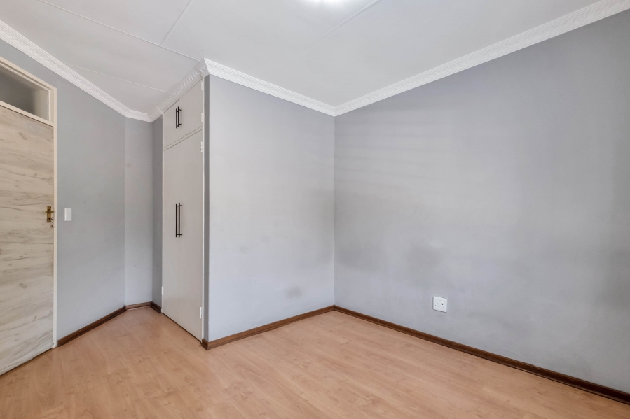 2 Bedroom Property for Sale in Windsor East Gauteng