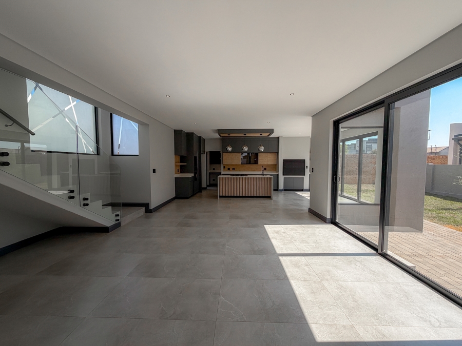 4 Bedroom Property for Sale in Fountainbrook Estate Gauteng