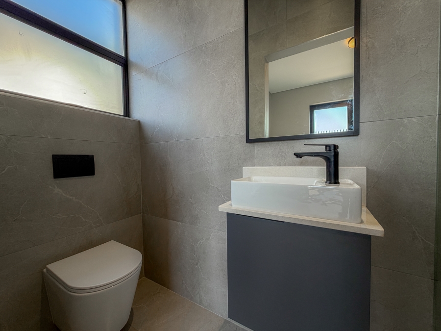 4 Bedroom Property for Sale in Fountainbrook Estate Gauteng