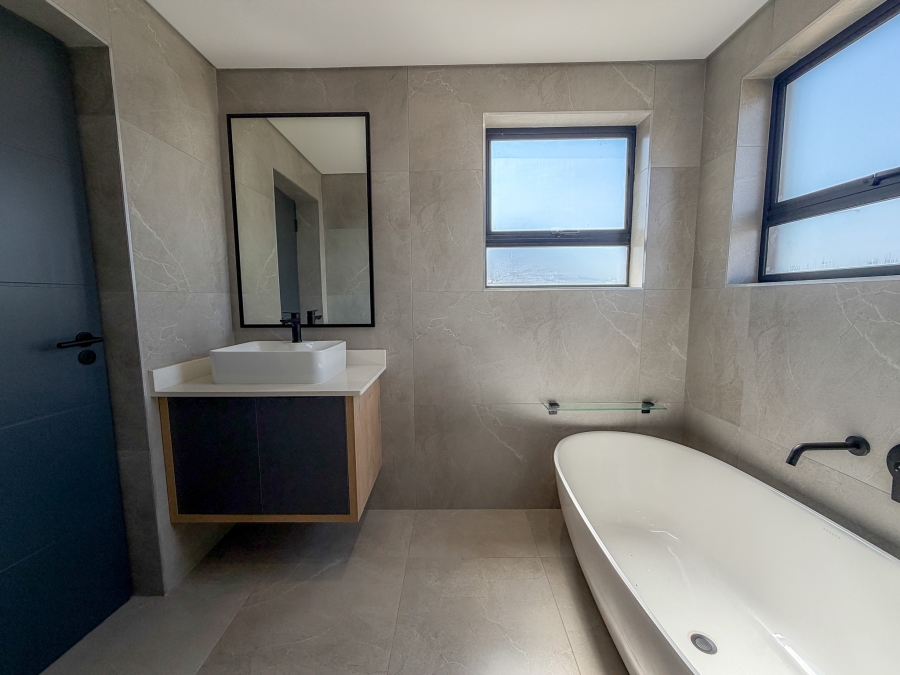 4 Bedroom Property for Sale in Fountainbrook Estate Gauteng